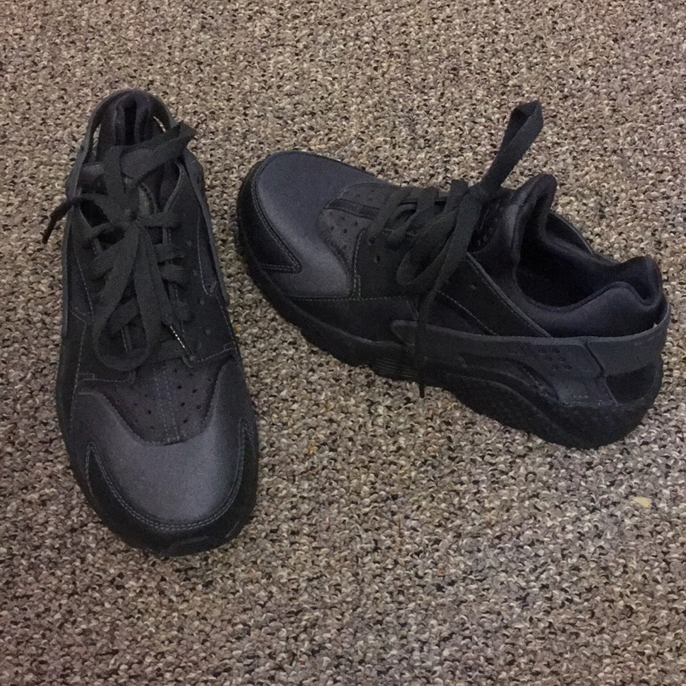Nike Air Huarache iD (custom) Women’s Shoe - Picture 1 of 2